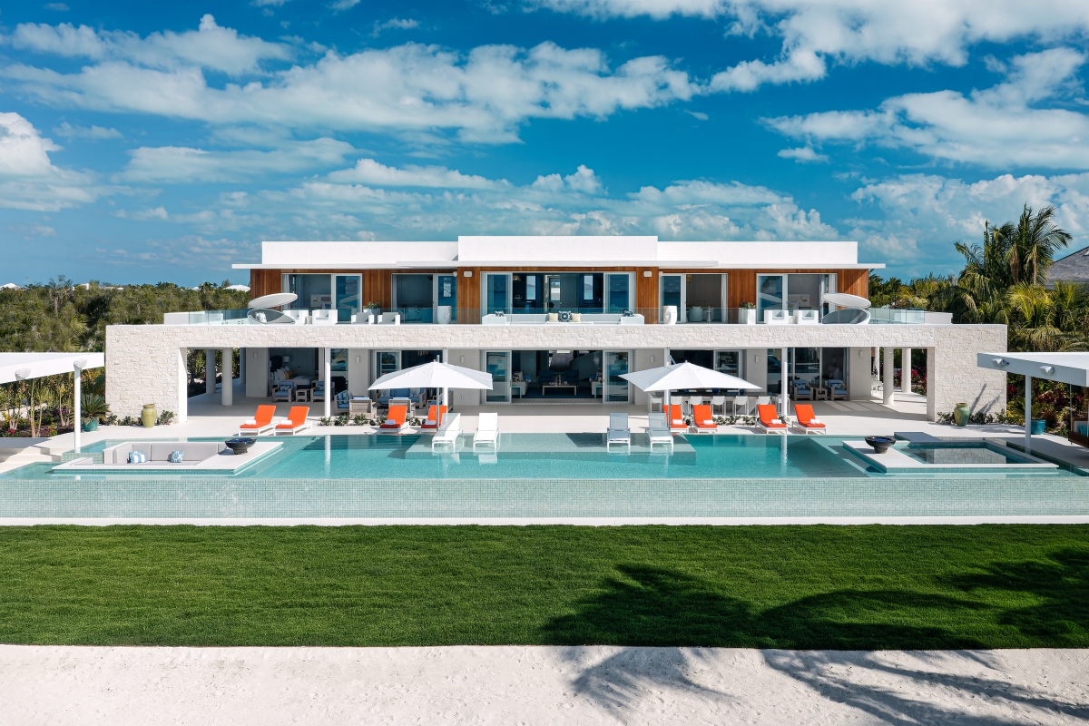 Sole e Mare | Beach Front - Located in  Stunning Grace Bay with Private Pool